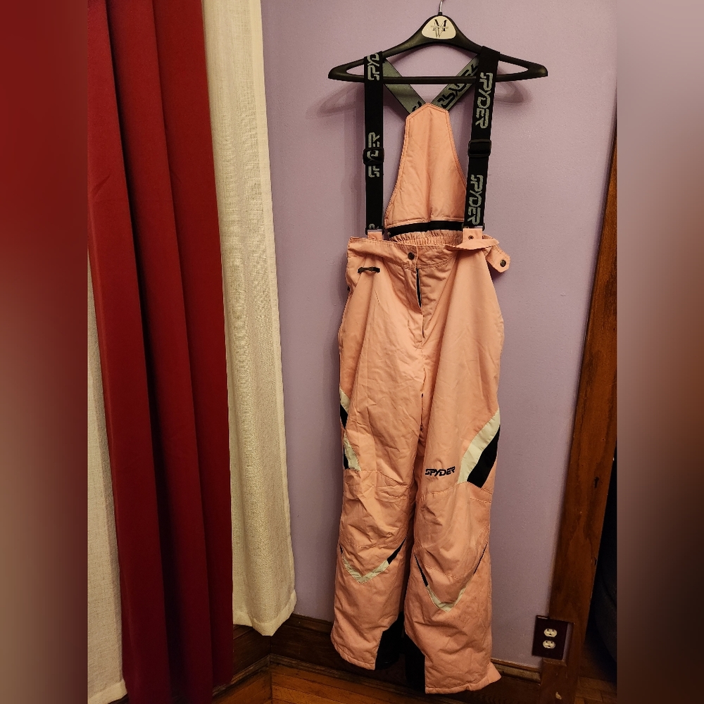 Super cool Spyder Snow Pants